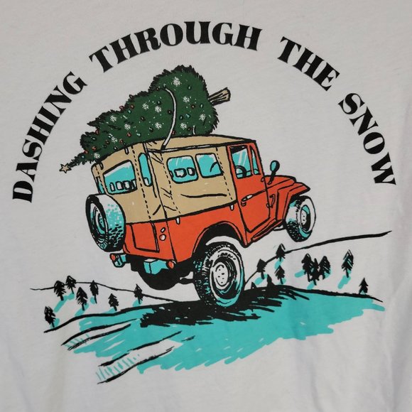 NWOT Old Navy Dashing Through The Snow Toyota Old Navy Long Sleeve T Shirt - Picture 1 of 6